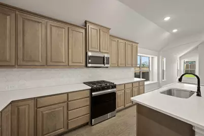 7712 Gatevine Avenue, Joshua, TX 76058 - Photo 2