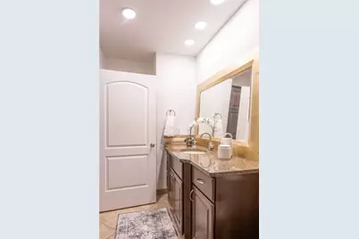 3225 Turtle Creek Boulevard #1649, Dallas, TX 75219 - Photo 12