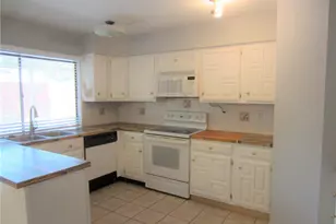 5604 Usher St, The Colony, TX 75056 - Photo 10