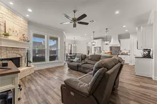 10420 Fallen Leaf Dr, Waco, TX 76712 - Photo 8