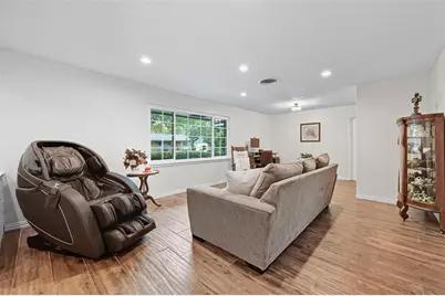 1711 Barton Drive, Arlington, TX 76010 - Photo 8