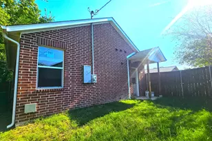 1405 E Sherman Dr, Denton, TX 76209 - Photo 16