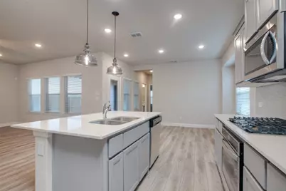 213 Town Park Avenue, Princeton, TX 75407 - Photo 8