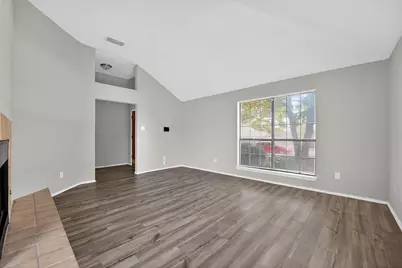 904 Breckenridge Drive, DeSoto, TX 75115 - Photo 6