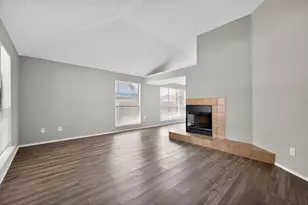 904 Breckenridge Dr, DeSoto, TX 75115 - Photo 4