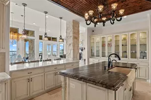 204 Pinnacle Club Pl, Mabank, TX 75156 - Photo 12