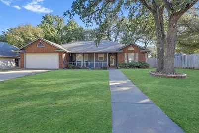 1108 Pine Ridge Drive, Azle, TX 76020 - Photo 2