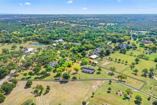 1082 Post Oak Rd, Copper Canyon, TX 76226 - Photo 34