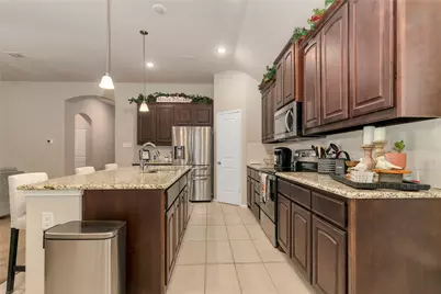 120 Cheryl Drive, Keene, TX 76059 - Photo 18