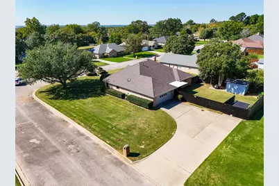14 Lillis Park Circle, Denison, TX 75020 - Photo 32