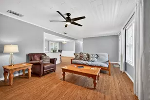 103 Bowie Dr, Lake Kiowa, TX 76240 - Photo 6