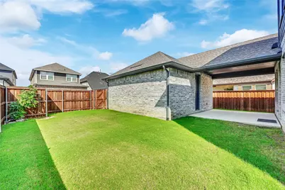 1807 Coopers Hawk Drive, Arlington, TX 76005 - Photo 30