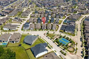 1807 Coopers Hawk Dr, Arlington, TX 76005 - Photo 32