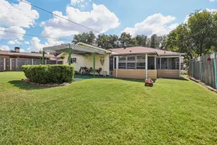 2105 Briarwood Blvd, Arlington, TX 76013 - Photo 36