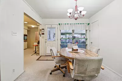 2105 Briarwood Boulevard, Arlington, TX 76013 - Photo 14