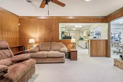 2105 Briarwood Boulevard, Arlington, TX 76013 - Photo 4