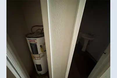 204 N Shannon Street, Kaufman, TX 75142 - Photo 16