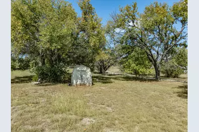 2904 E Bankhead, Weatherford, TX 76087 - Photo 22