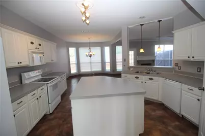 3845 Gillespie Drive, Carrollton, TX 75010 - Photo 6