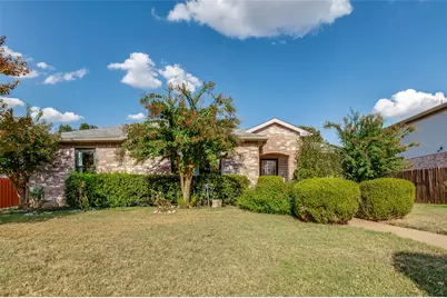 721 Bray Street, Cedar Hill, TX 75104 - Photo 1