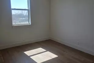 203 W Cherry St, Nocona, TX 76255 - Photo 12