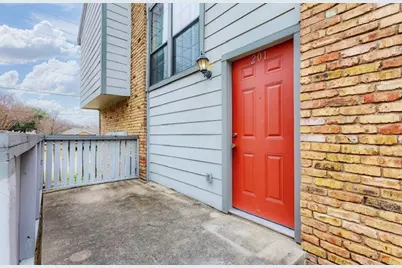 15151 Berry Trail #201, Dallas, TX 75248 - Photo 2