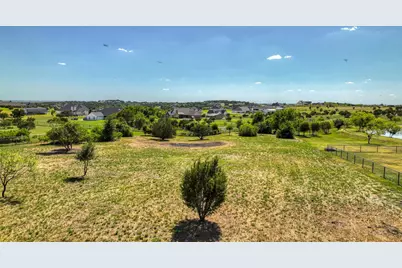 2048 Eagles Ridge Drive, Weatherford, TX 76087 - Photo 14