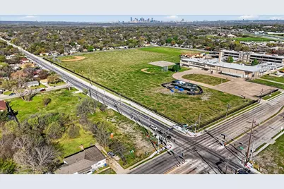 451 N Jim Miller Road, Dallas, TX 75217 - Photo 6