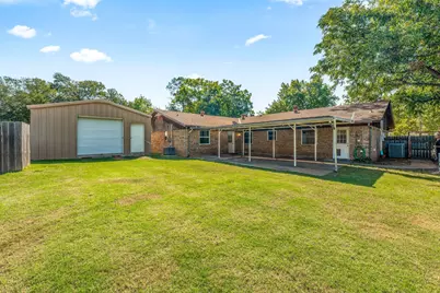 1003 Royal Lane, Graham, TX 76450 - Photo 28