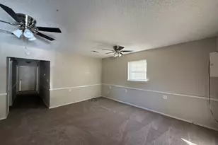 1480 10th St NE, Paris, TX 75460 - Photo 2