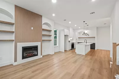 4831 Brashear Street, Dallas, TX 75210 - Photo 4