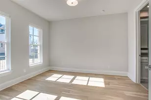 4645 New Water Ln, Dallas, TX 75219 - Photo 12