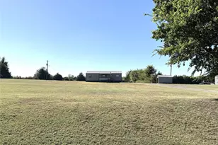 18407 FM 137, Roxton, TX 75477 - Photo 4