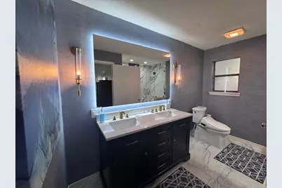 1009 Rochelle Boulevard, Irving, TX 75062 - Photo 14