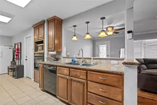 6555 Locke Ave, Fort Worth, TX 76116 - Photo 6