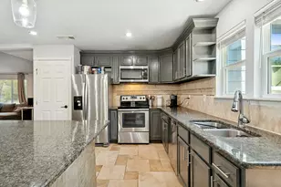 2102 Statler Dr, Carrollton, TX 75007 - Photo 6