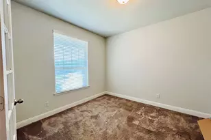 5644 Salt Springs Dr, Fort Worth, TX 76179 - Photo 4