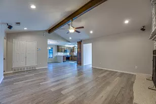 344 Buchanan Dr, Waxahachie, TX 75165 - Photo 10