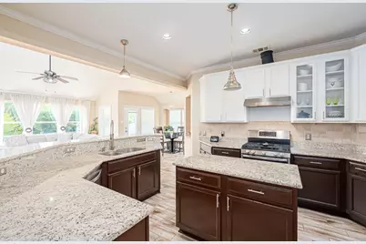 5201 Lake Bend Drive, McKinney, TX 75071 - Photo 14