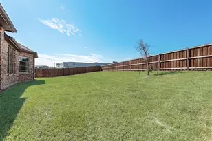 1751 Shumard St, Waxahachie, TX 75165 - Photo 32