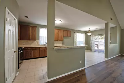 121 Redwood, Terrell, TX 75160 - Photo 6