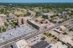 330 Austin Ave, Waco, TX 76701 - Photo 2