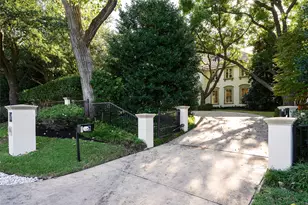 9700 Audubon Pl, Dallas, TX 75220 - Photo 2