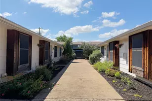 1405 Speight Ave, Waco, TX 76706 - Photo 14