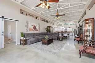 9515 Old Agnes Rd, Springtown, TX 76082 - Photo 6