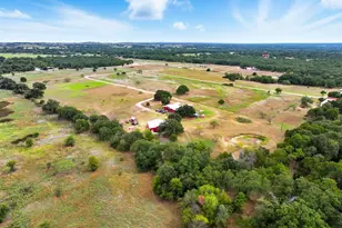 9515 Old Agnes Rd, Springtown, TX 76082 - Photo 34