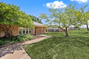 7304 Davis Blvd, North Richland Hills, TX 76182 - Photo 2