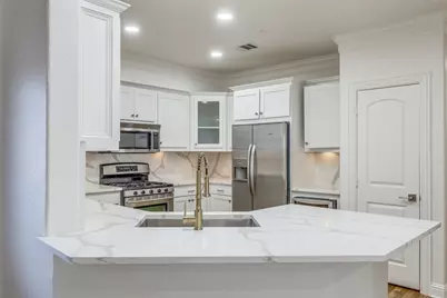 4210 Prescott #A, Dallas, TX 75219 - Photo 10