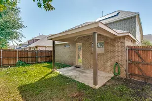 1393 Bonanza Ln, Lewisville, TX 75077 - Photo 24