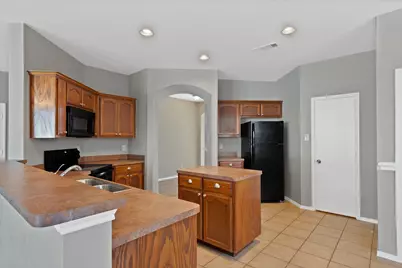 900 Pebblecreek Drive, Burleson, TX 76028 - Photo 32